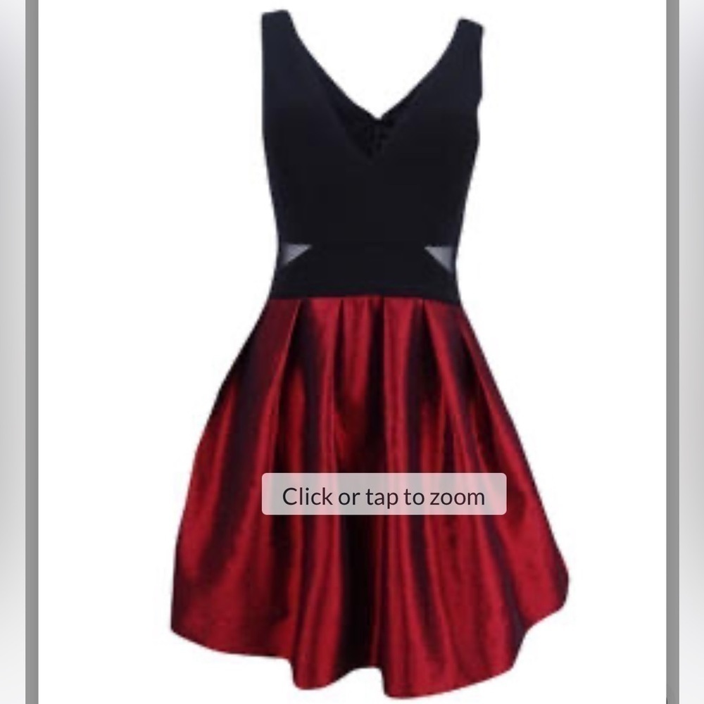X by Xscape Mesh-inset Fit & Flare Cocktail dress Women’s Size 10